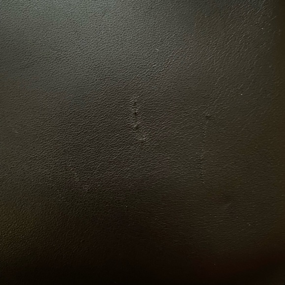 Coach Vintage Legacy 9816 Slim Duffle Bag. Leather EUC circa 2000 MSRP $600 - Picture 9 of 9